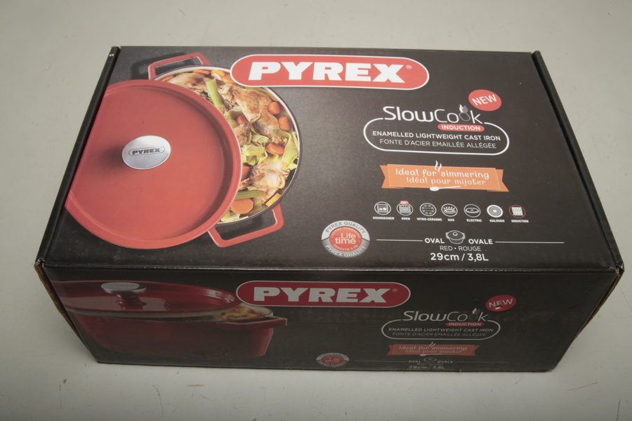 Pyrex emaljerad järngryta