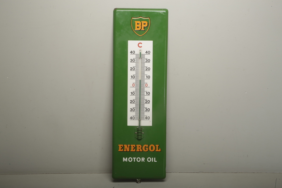 Emaljskylt, BP Energol Motor Oil, med termometer, 1950-tal