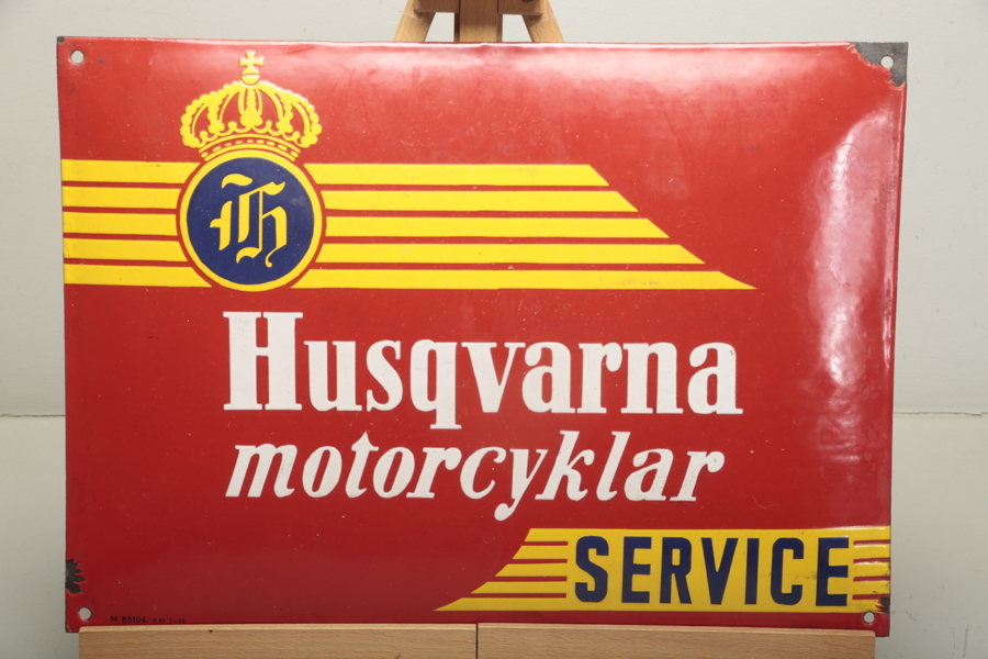 Emaljskylt, Husqvarna Motorcyklar, 1950-tal