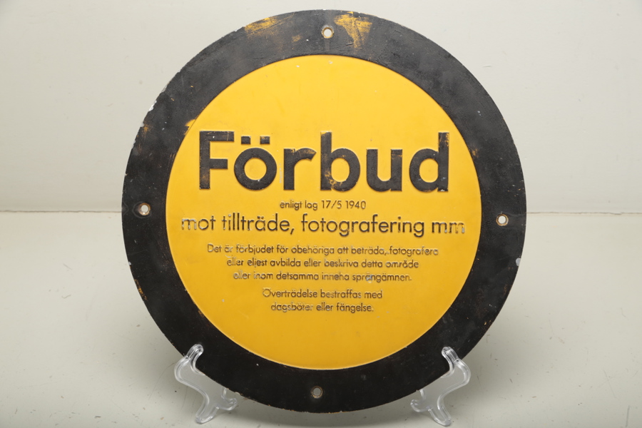 Metallskylt, Förbud