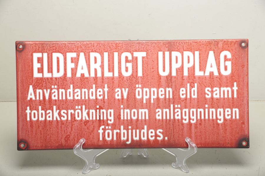 Emaljskylt, Eldfarligt upplag