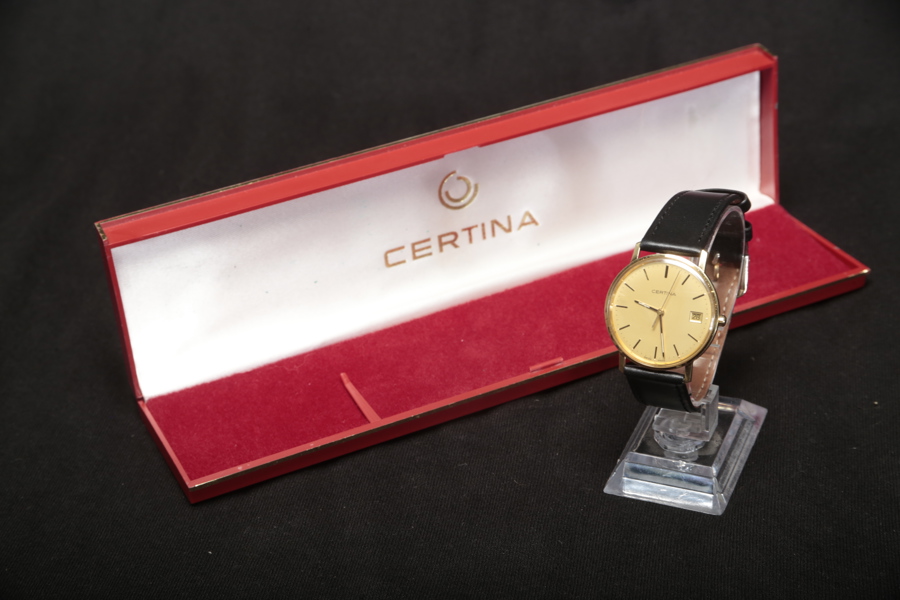 Armbandsklocka Certina, 18k