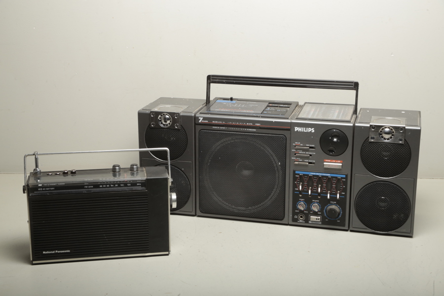 Philips Boombox D 8554/00 + Radio National Panasonic