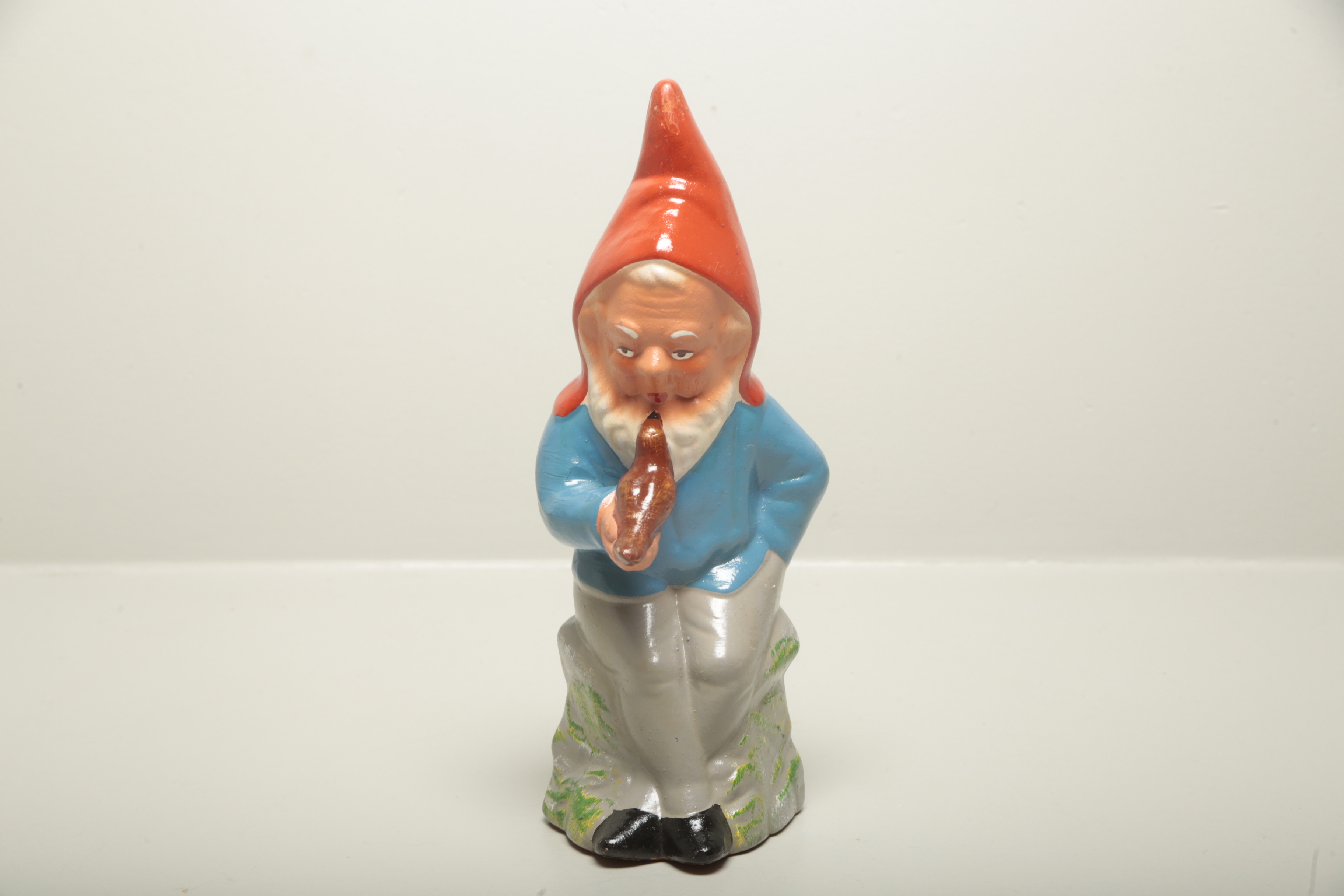 Tomte terrakotta, 1900-talets mitt | Auction auktionstjanst.se