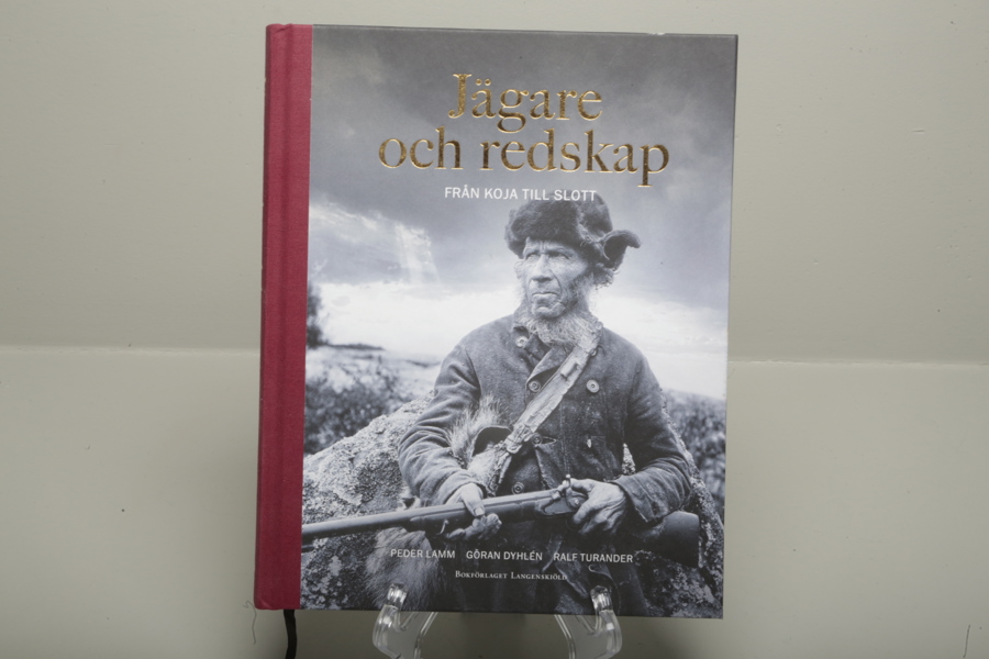 Bok "Jägare och redskap"