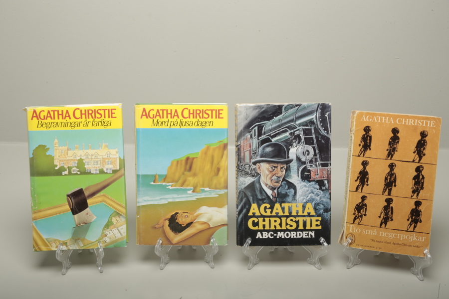 Böcker Agatha Christie, 4 stycken