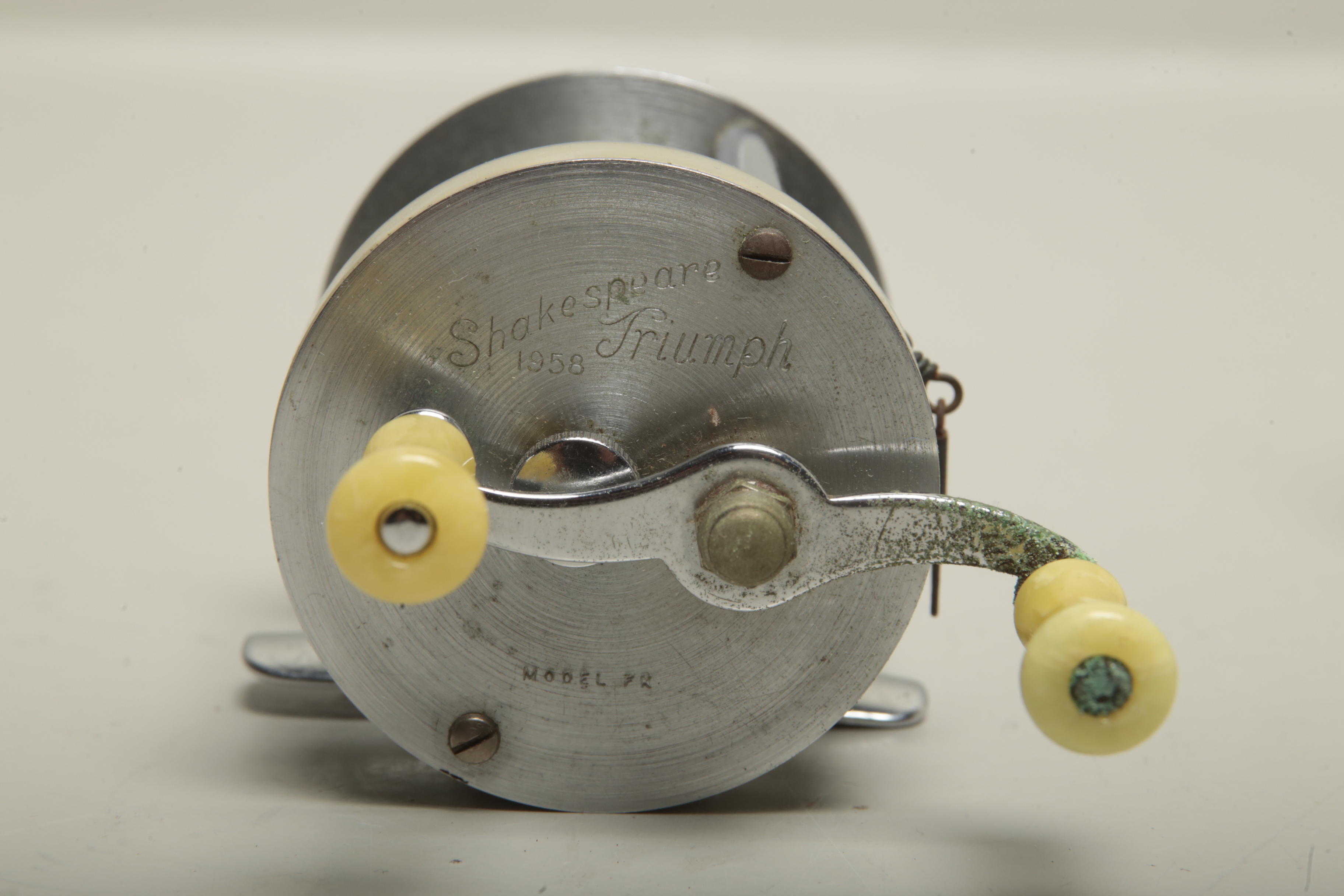 1958 shakespeare fishing reel Triumph Model FJ Baitcasting Tackle Vint t42 Emporium FISHING REEL SHAKESPEARE 2410 Japan,