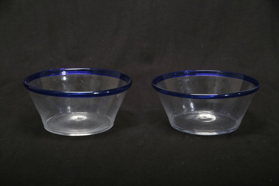 Filbunkar 2 stycken, handblåsta, 1800-tal