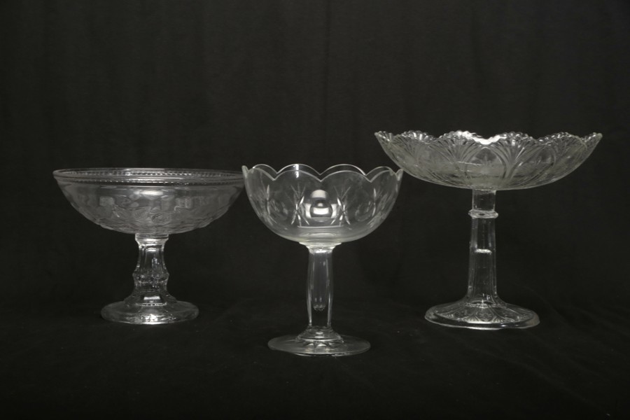 Skålar på fot, 3 stycken