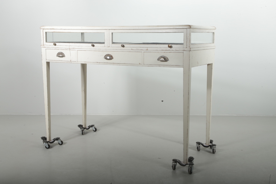 Monterbord Gustaviansk stil, 1900-tal
