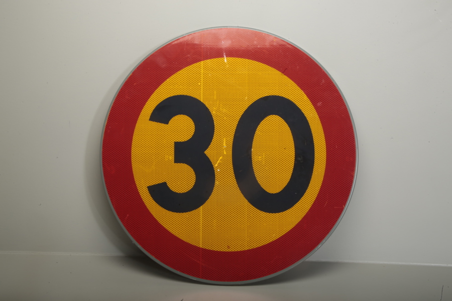 Skylt plåt "30 km"