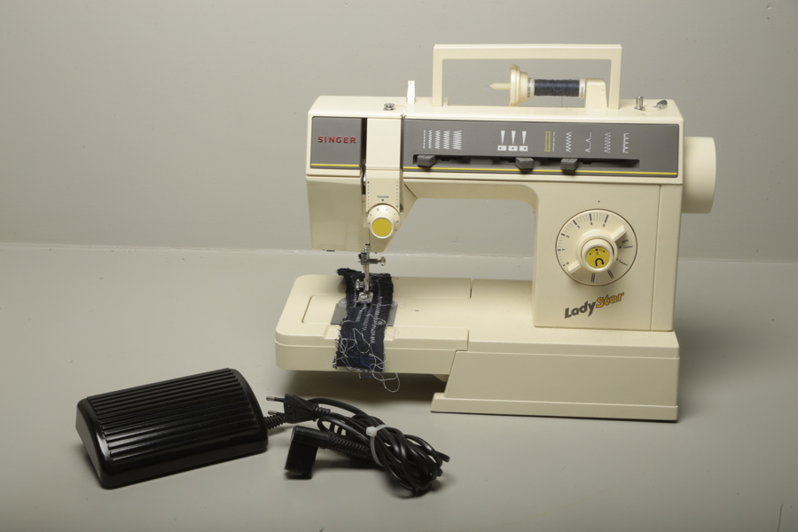 Symaskin Singer Ladystar