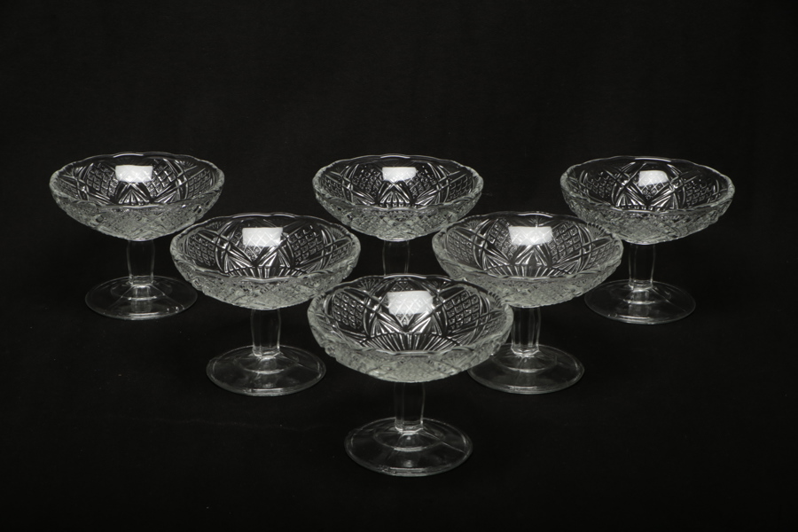 Efterrättsskålar pressglas, 6 stycken