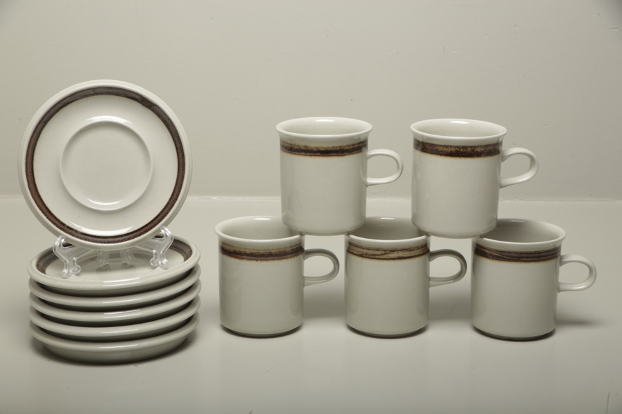 Arabia servisdelar, 11 delar