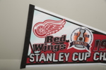 Vimplar "Detroit Red Wings, Stanley Cup Champions 1998" 2 stycken