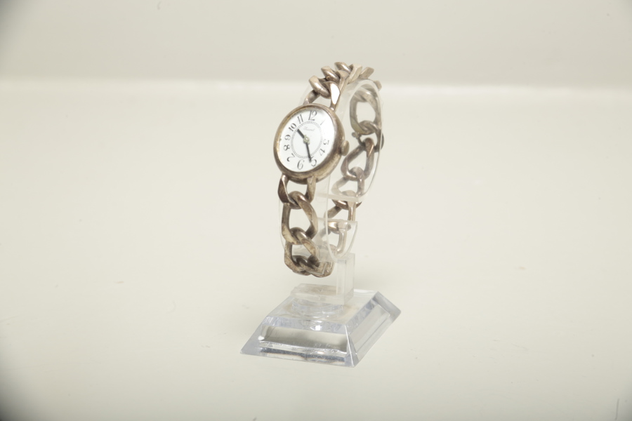 Armbandsklocka silver