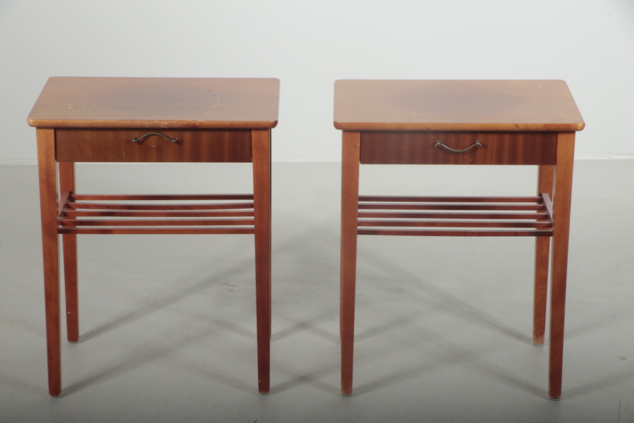 Sängbord 1 par, 1940-1950 tal