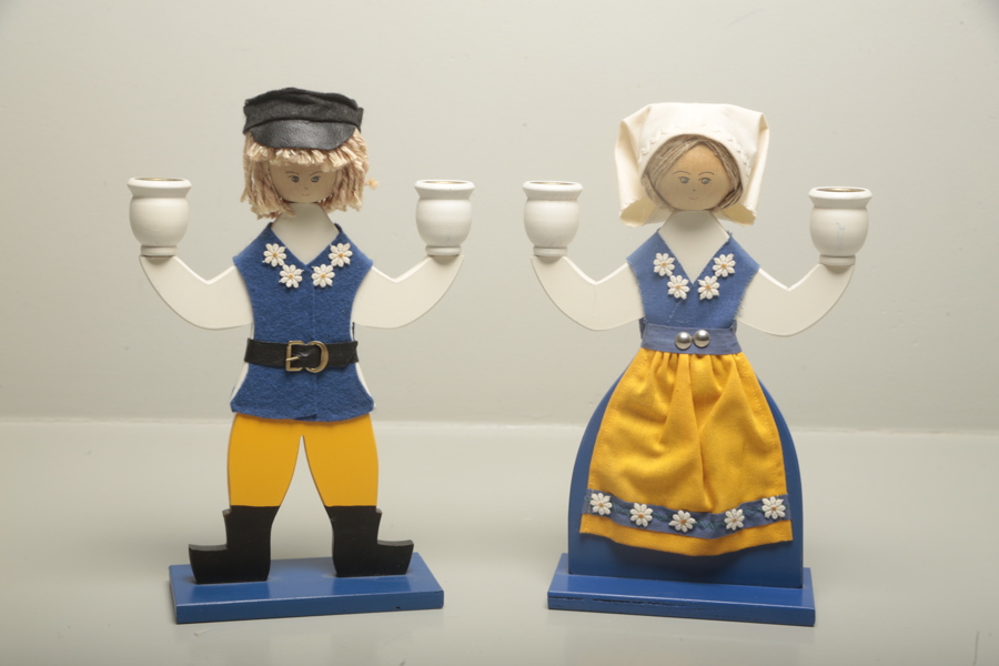 Butticki figuriner "Sverigedräkter" 2 stycken