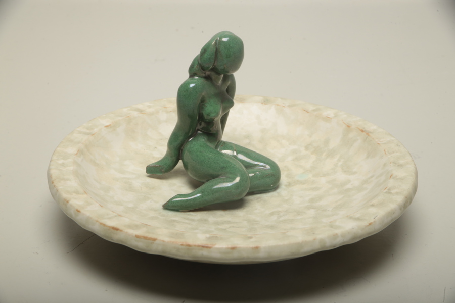 Uppsala Ekeby skålfat med figurin