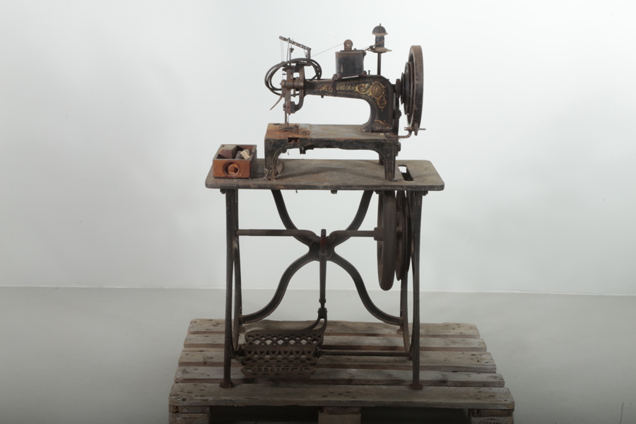 Singer lädersymaskin