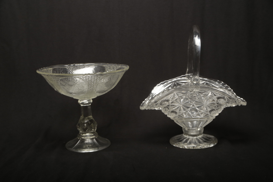 Skålar pressglas, 2 stycken