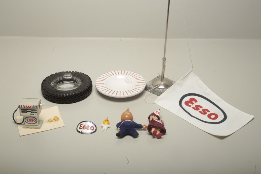 Esso reklamtillbehör