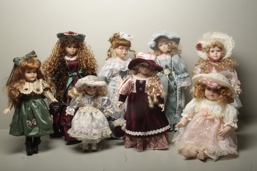 Porslinsdockor, 8 stycken