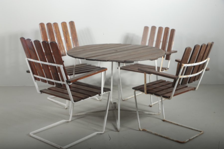 Grythyttan trädgårdsgrupp, 5 delar