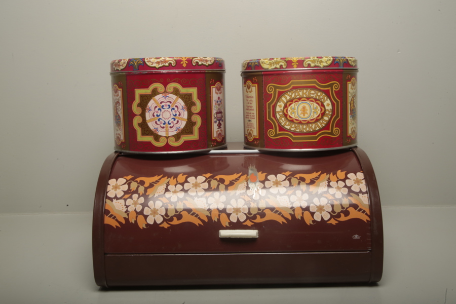 Brödburk med skjutlock + burkar, 2 stycken