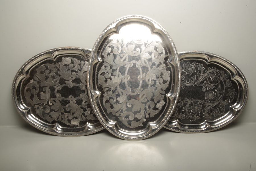 Serveringsbrickor, 3 stycken, metall