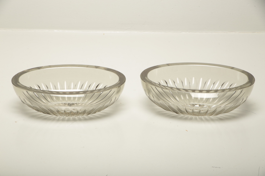 Skålar 2st, pressglas 