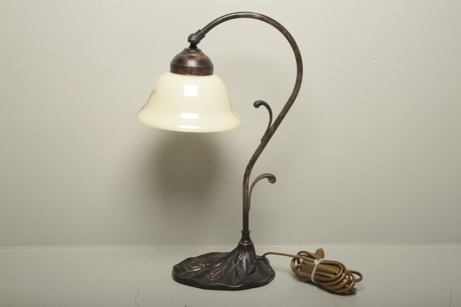 Bordslampa 'aneta' Jugend-stil