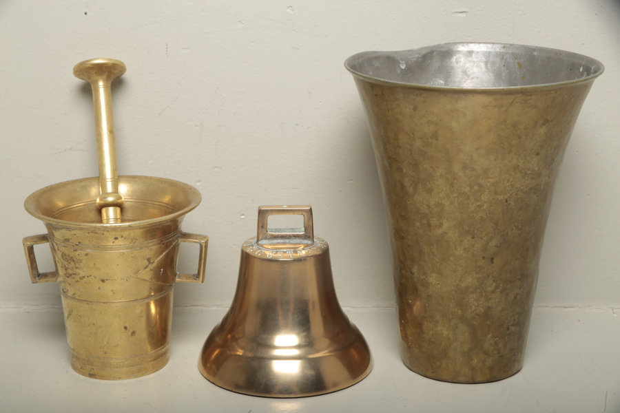 Mässingmortel, Pingla & Vas