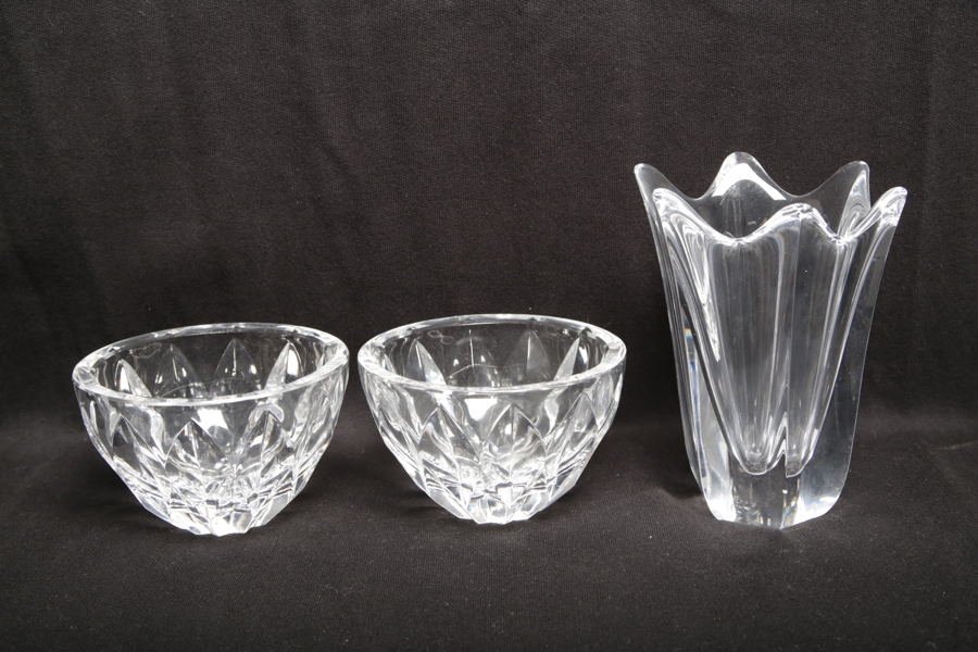 Kosta Boda skålar, 2 stycken + Orrefors vas