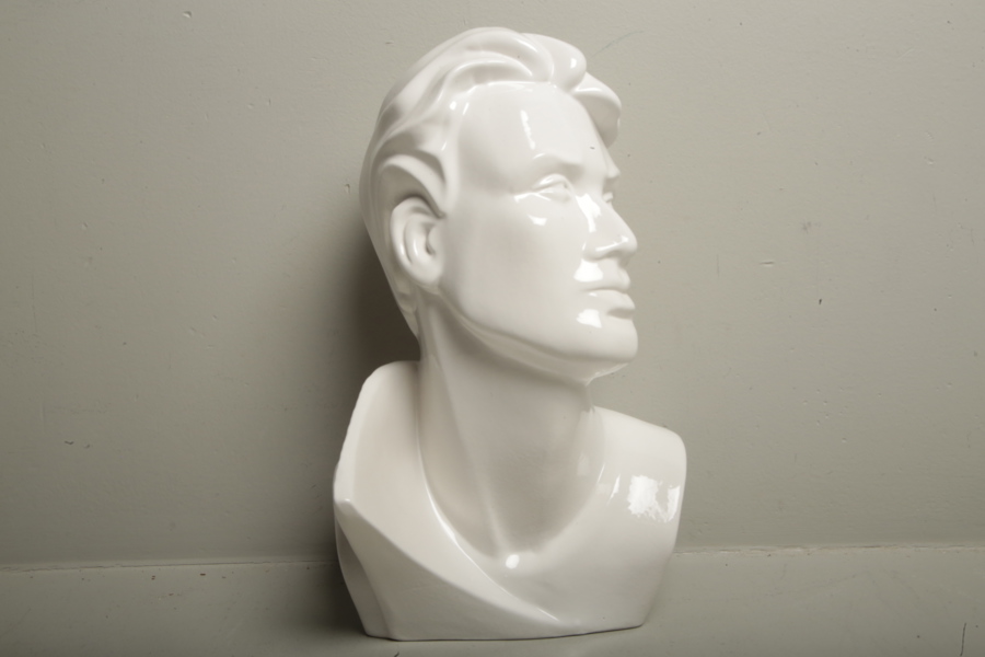 Eva Jarenskog Jie Porslin, skulptur