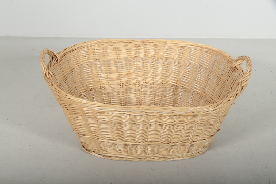 Textilkorg, 1900-tal, flätad rotting