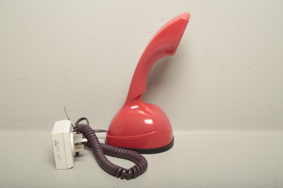 Kobratelefon röd, modern