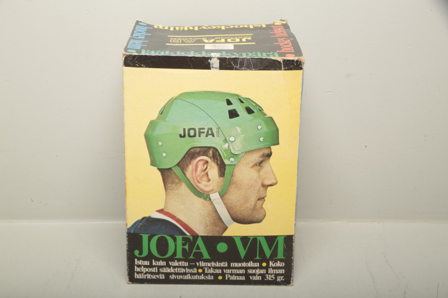 Hockeyhjälm, Jofa