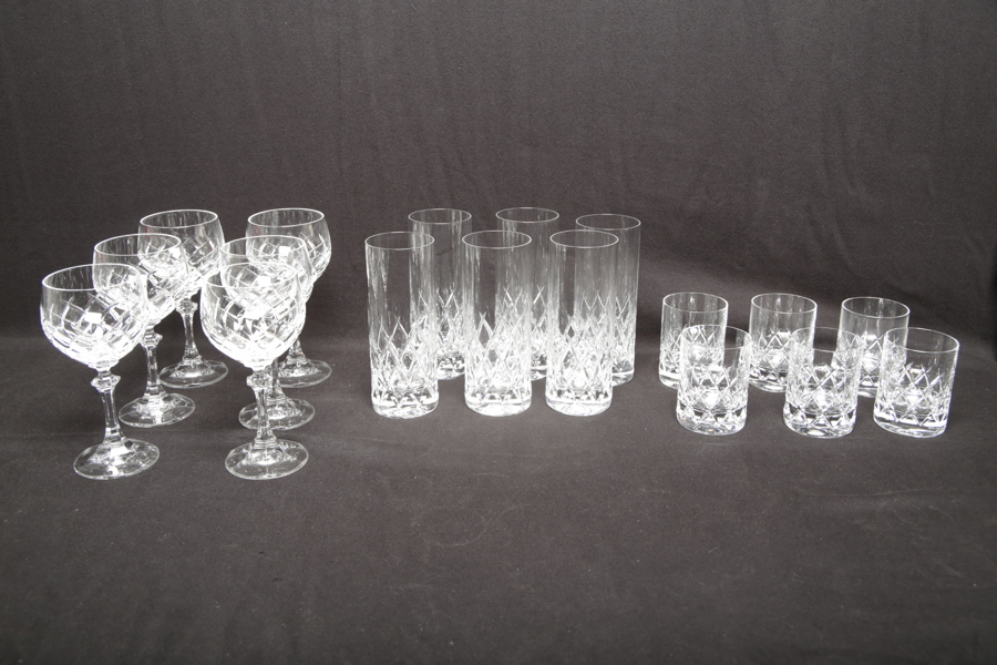 Kristallservis, 18-delar