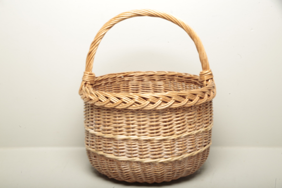 Korg, flätad rotting