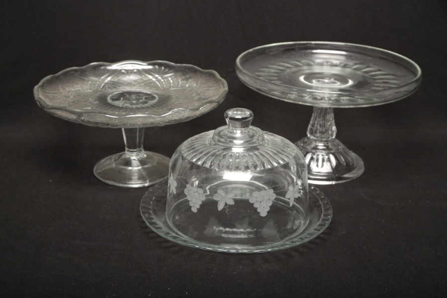 Fat på fot, pressglas, 2st 