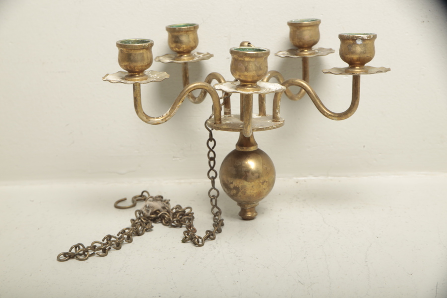 Ljuskrona i malm, 1900-tal