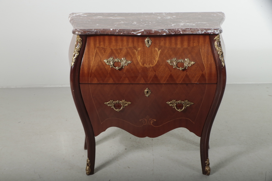 Byrå, 1900-tal, Rokoko-stil 