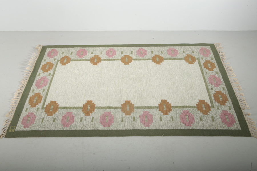 Rölakansmatta, signerad E.B