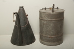 Oljekannor, 2st i bleckplåt