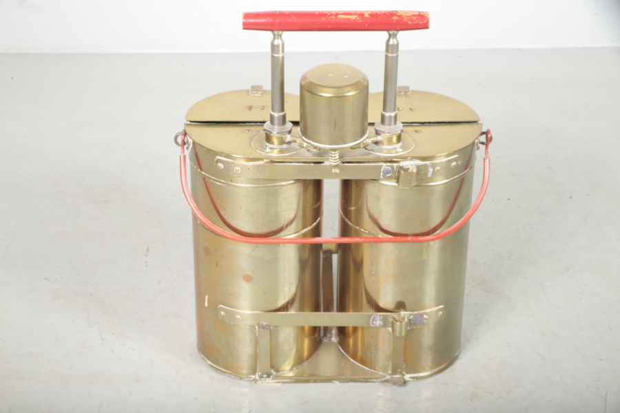 Brandspruta, 1900-talets första hälft