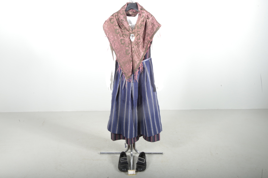 Hembyggdsdräkt, Dam, Norrala- Hälsingland 