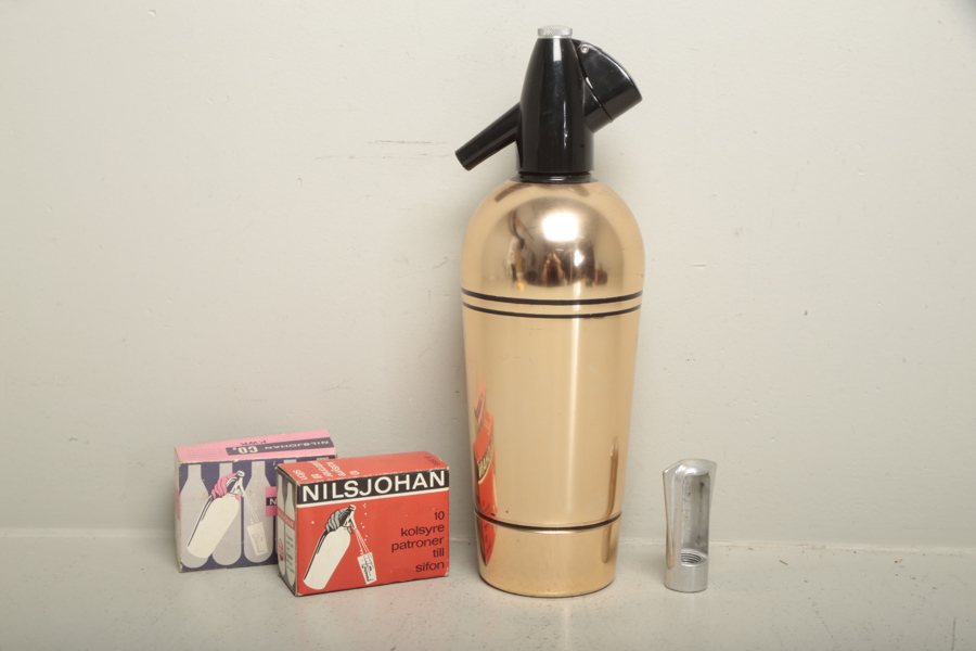 Sifon, "Kayser" med diverse kolsyrepatroner 