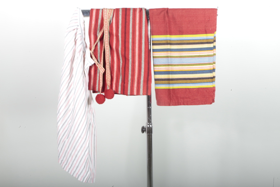 Dräktdelar, textiler, 3st förkläden