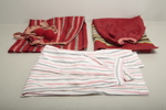 Dräktdelar, textiler, 3st förkläden